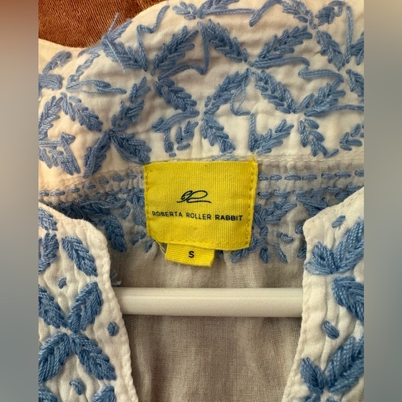 White Boho Embroidered Cap Sleeved Tunic with Blue Floral Motif Paisley Summer - Picture 3 of 6